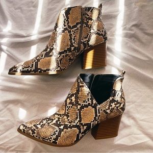 Snake Print Pointy Closed Toe Side Cutout Booties